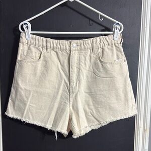 Pilcro (Anthropologie) Cream Elastic Waist 3” Denim Shorts Size: M